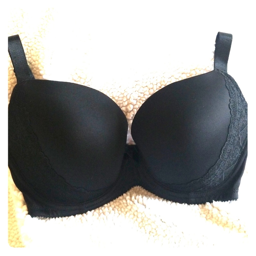 Black Bra by Parfait